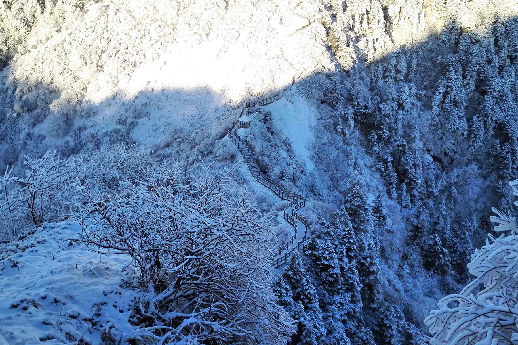 Hiking at Xiling Snow Mountain