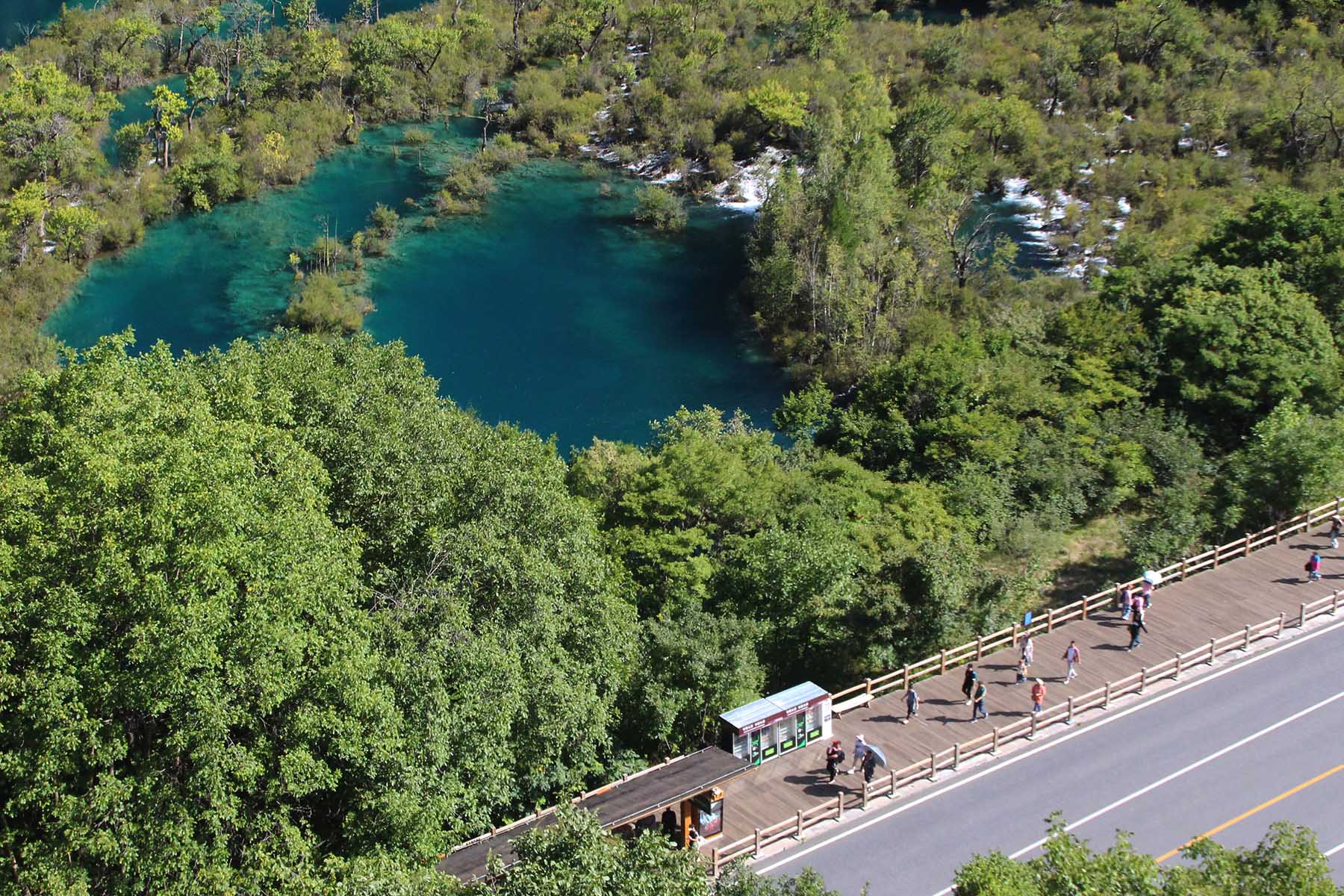 Jiuzhaigou In-depth Tour – 4 Days
