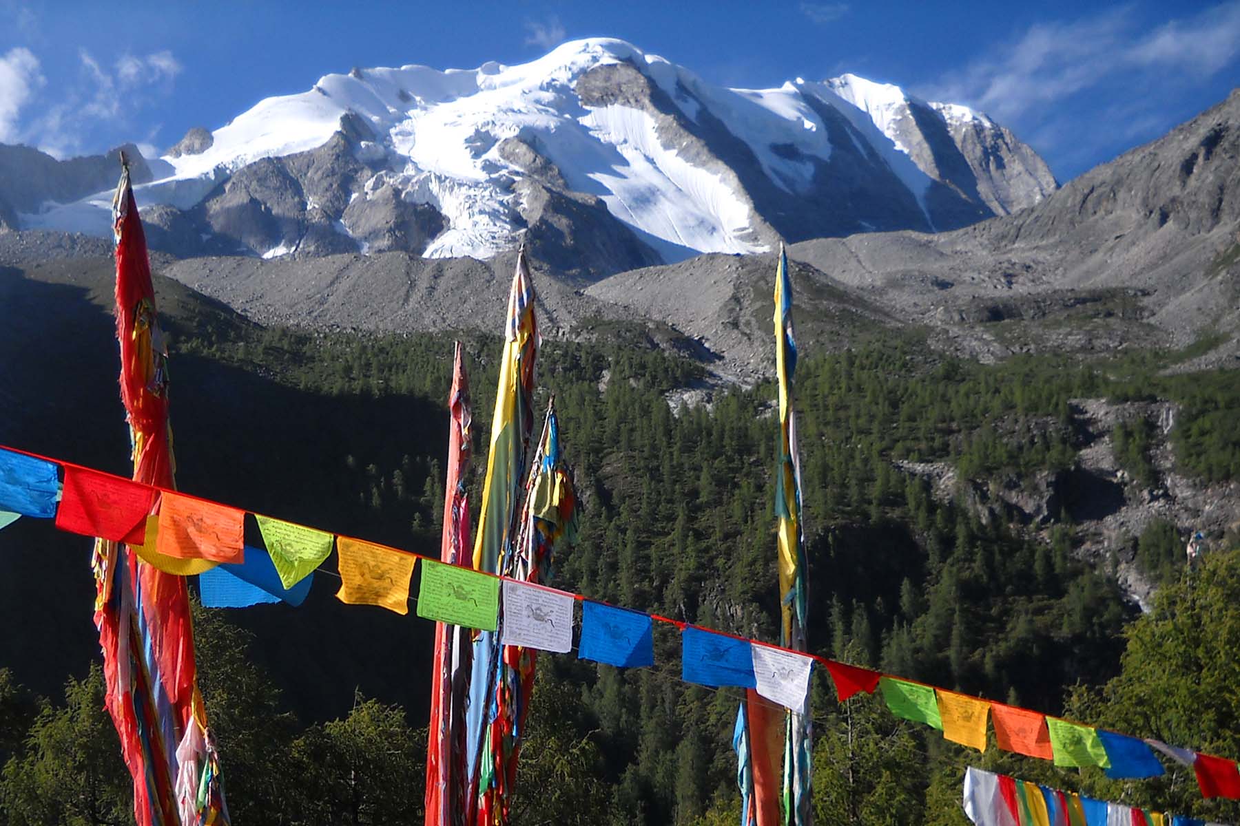 Mt. Yala Trekking Tour - 5 Days